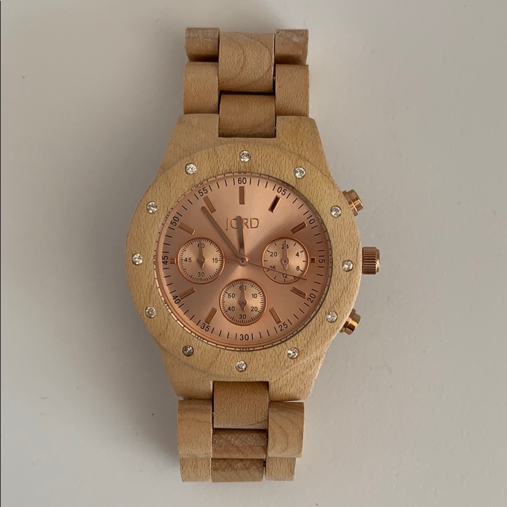 Jord wood women’s watch - needs batteries